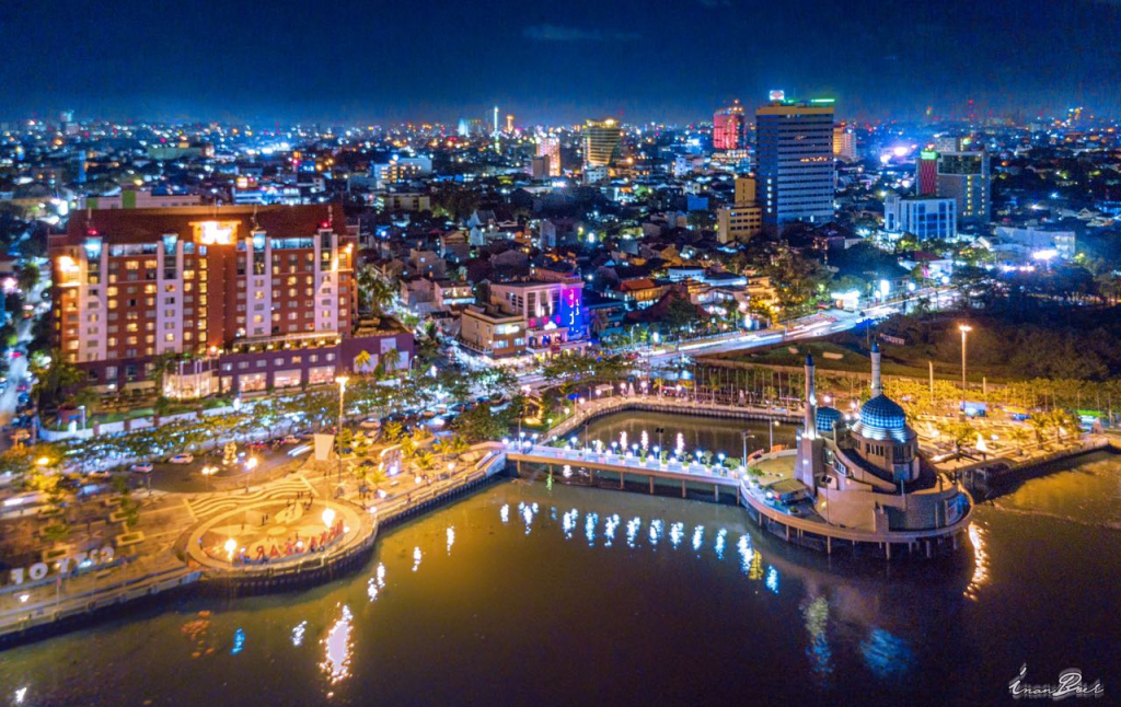 10 kota skyline terbaik kota Makassar